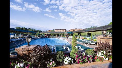 Villa roma resort - A ski-in/ski-out resort in Callicoon, NY, with 3 restaurants, indoor pool, spa, golf course and more. Check availability and prices for rooms with different bed options and amenities.